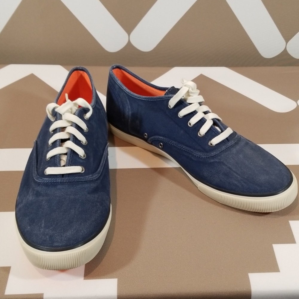 Hollister Deck Sneakers